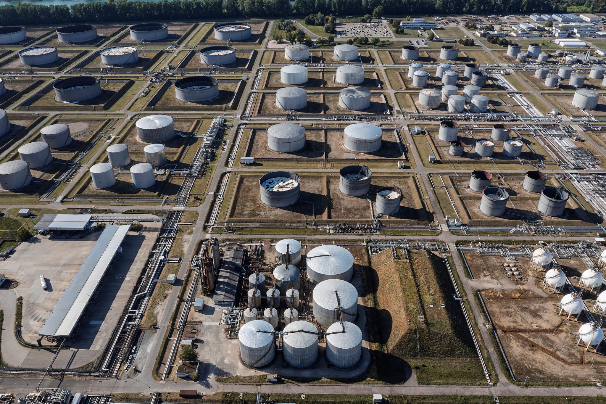 Midstream facility