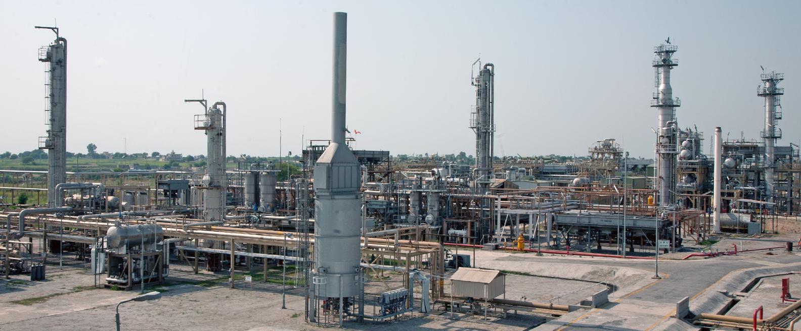 High-pressure flange adapters, hose assemblies and FIG fittings for the Pakistan gas lift wells project