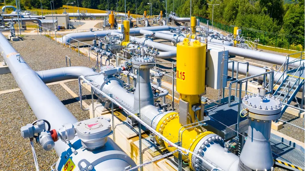 Industrial project facility representing coordinated material supply